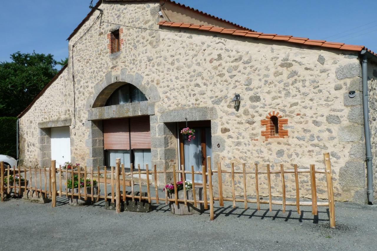 Hotel La Grange Aux Oiseaux Saint-Mesmin  Exterior foto