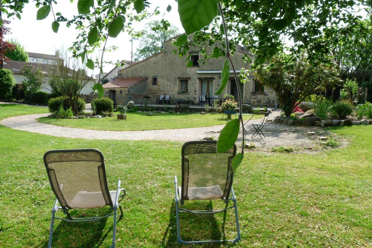 Hotel La Grange Aux Oiseaux Saint-Mesmin  Exterior foto